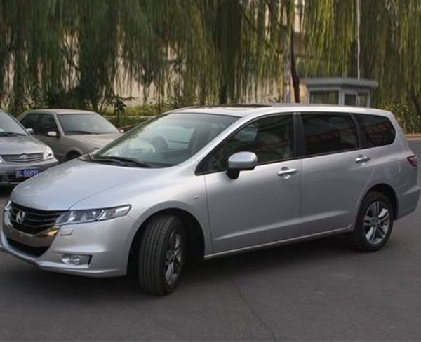 商務(wù)車(2)